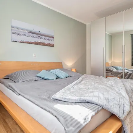 Friedenstrasse 17 Whg 3 * Zingst